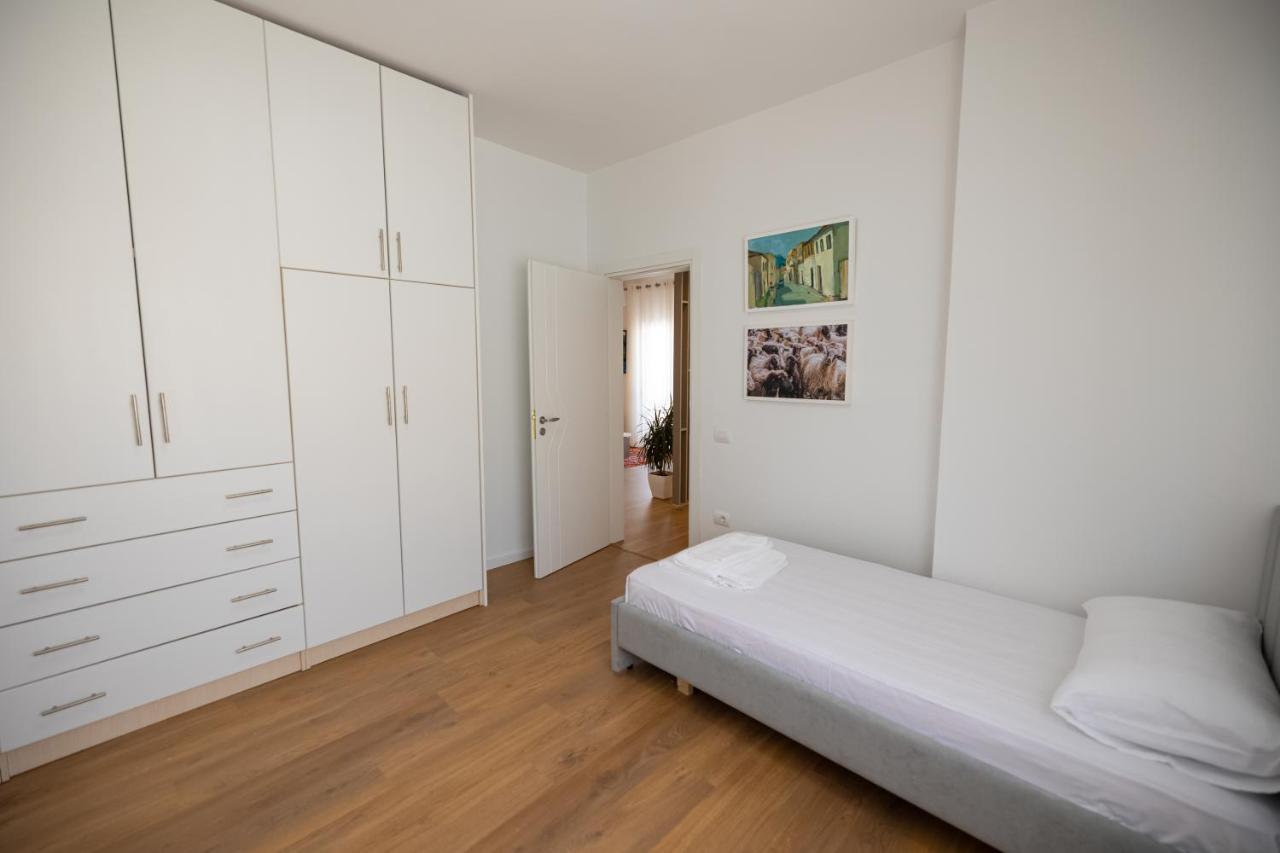 Victoria Lungomare Apartment Avlonya Dış mekan fotoğraf