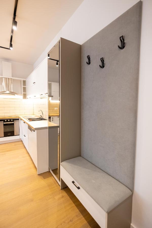 Victoria Lungomare Apartment Avlonya Dış mekan fotoğraf