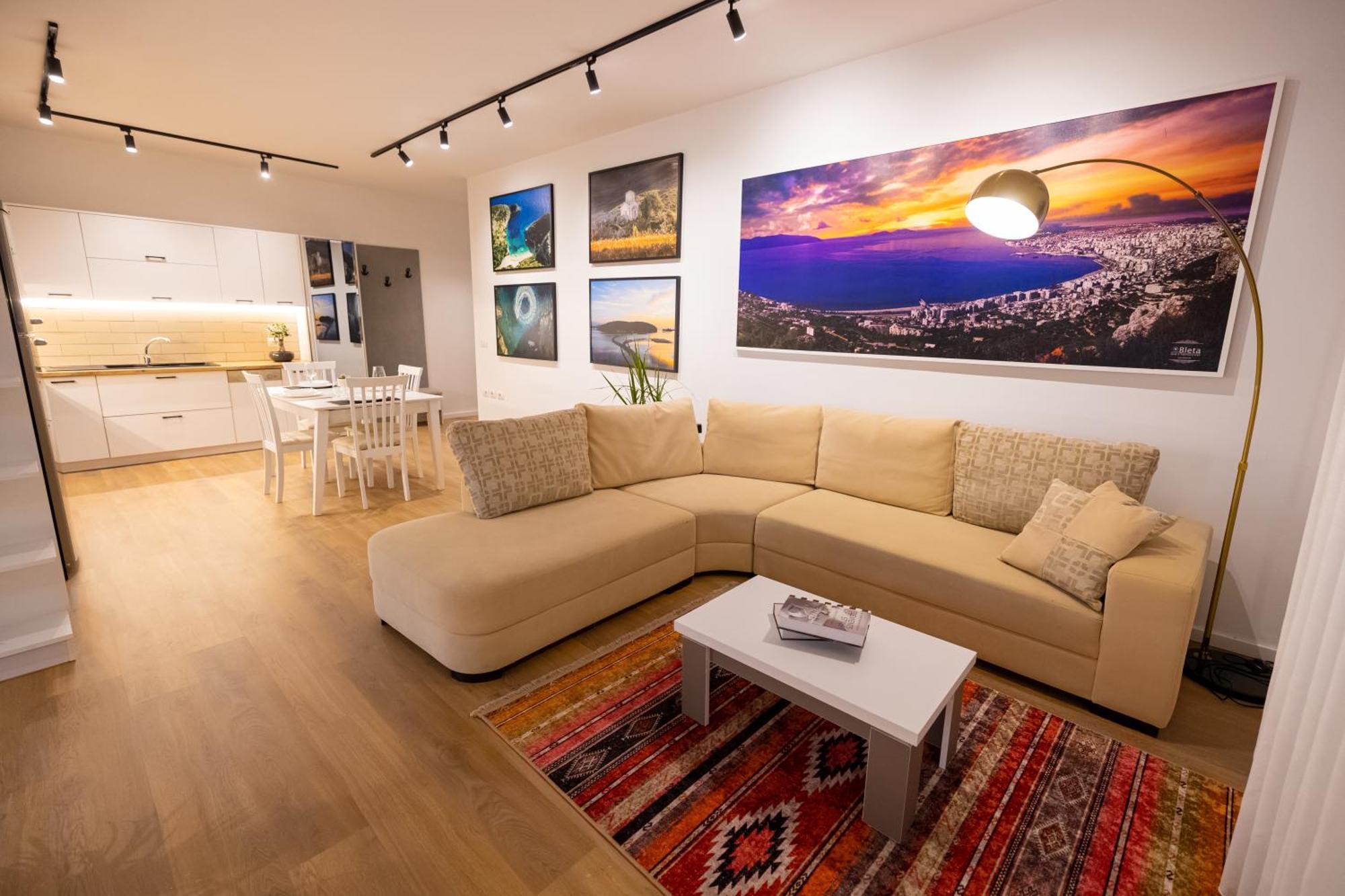 Victoria Lungomare Apartment Avlonya Dış mekan fotoğraf